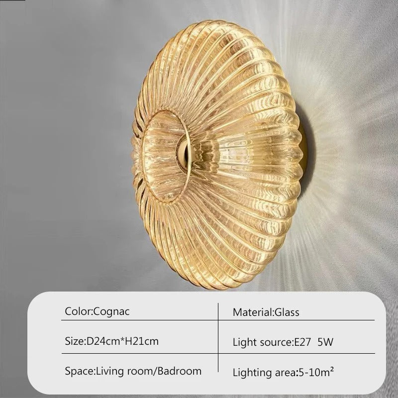 Lumiere - Elegant Glass Wall Sconce for Modern Interiors