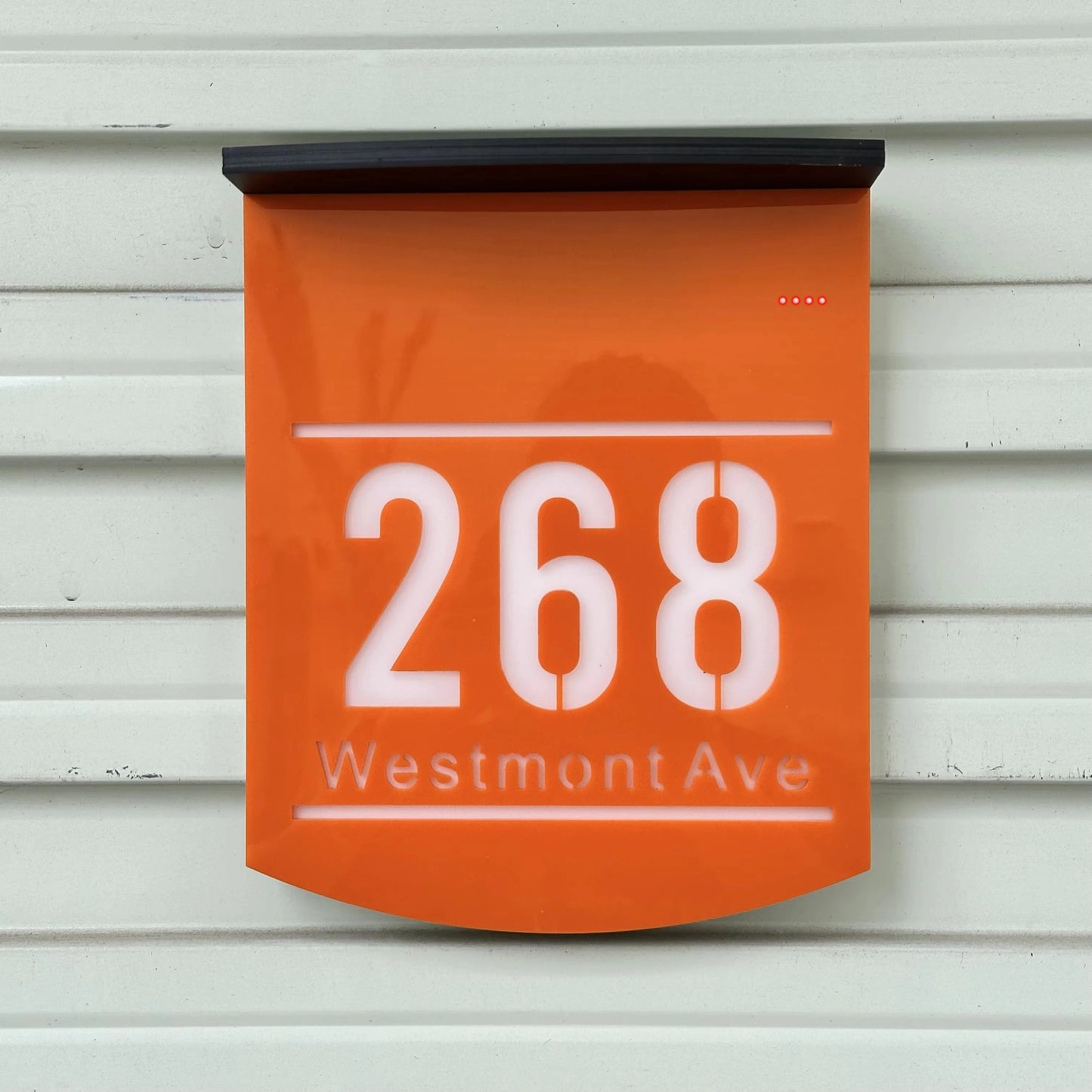 Customized Solar House Number & Street Name Plate - Illuminated Outdoor LED Door Sign
