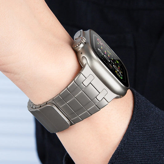 FlexLink - Magnetic Stainless Steel Band for Apple Watch Ultra & Series 4–10