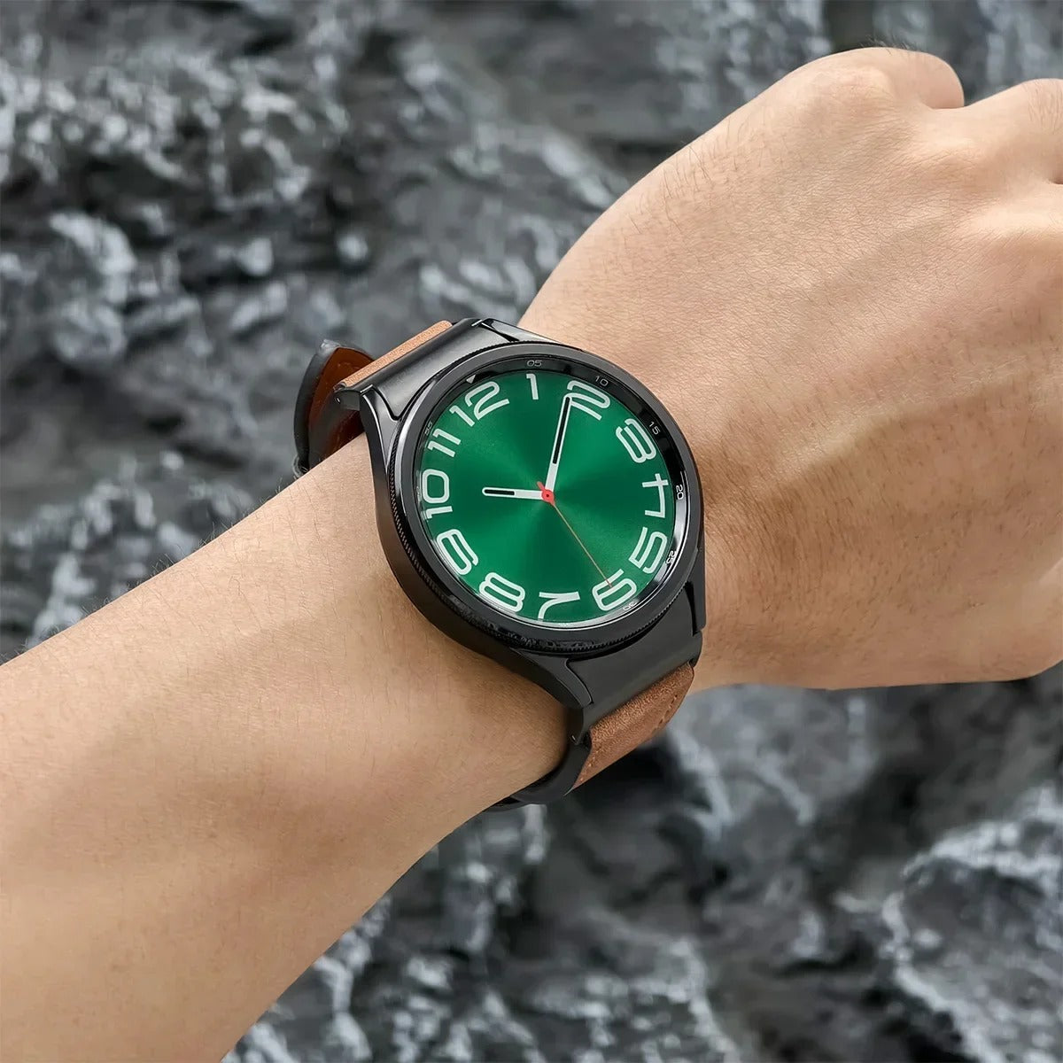 Luxband - No-Gap Leather Strap for Samsung Galaxy Watch 4–7 & 5 Pro