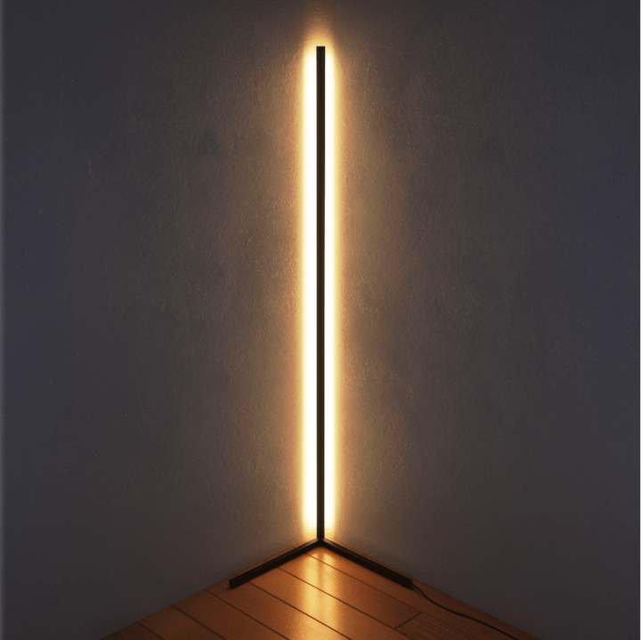 Modern Sleek Hill Floor Lamp